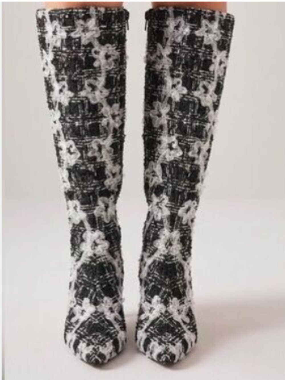 new BETSEY JOHNSON Maxxine Floral Sequin Embellished Knee Boots 268 6M3